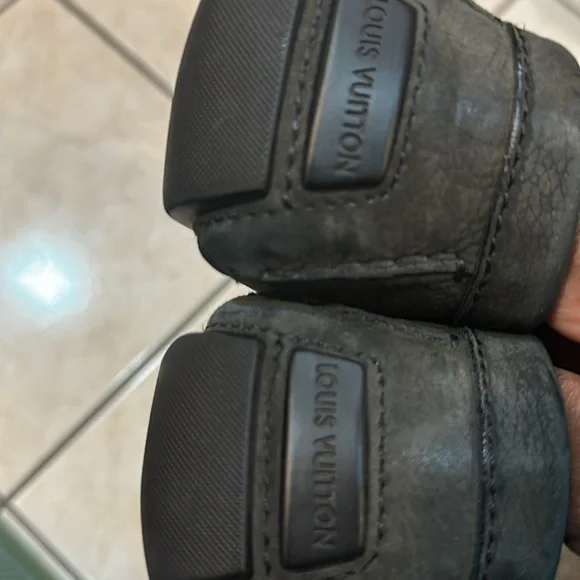 Louis Vuitton shoes used in good condition - Picture 2 of 12